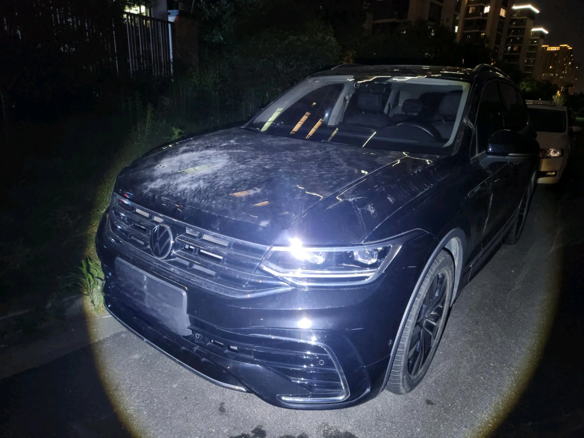 Tiguan L 2022 330TSI Automatic 2WD R-Line Premium Edition