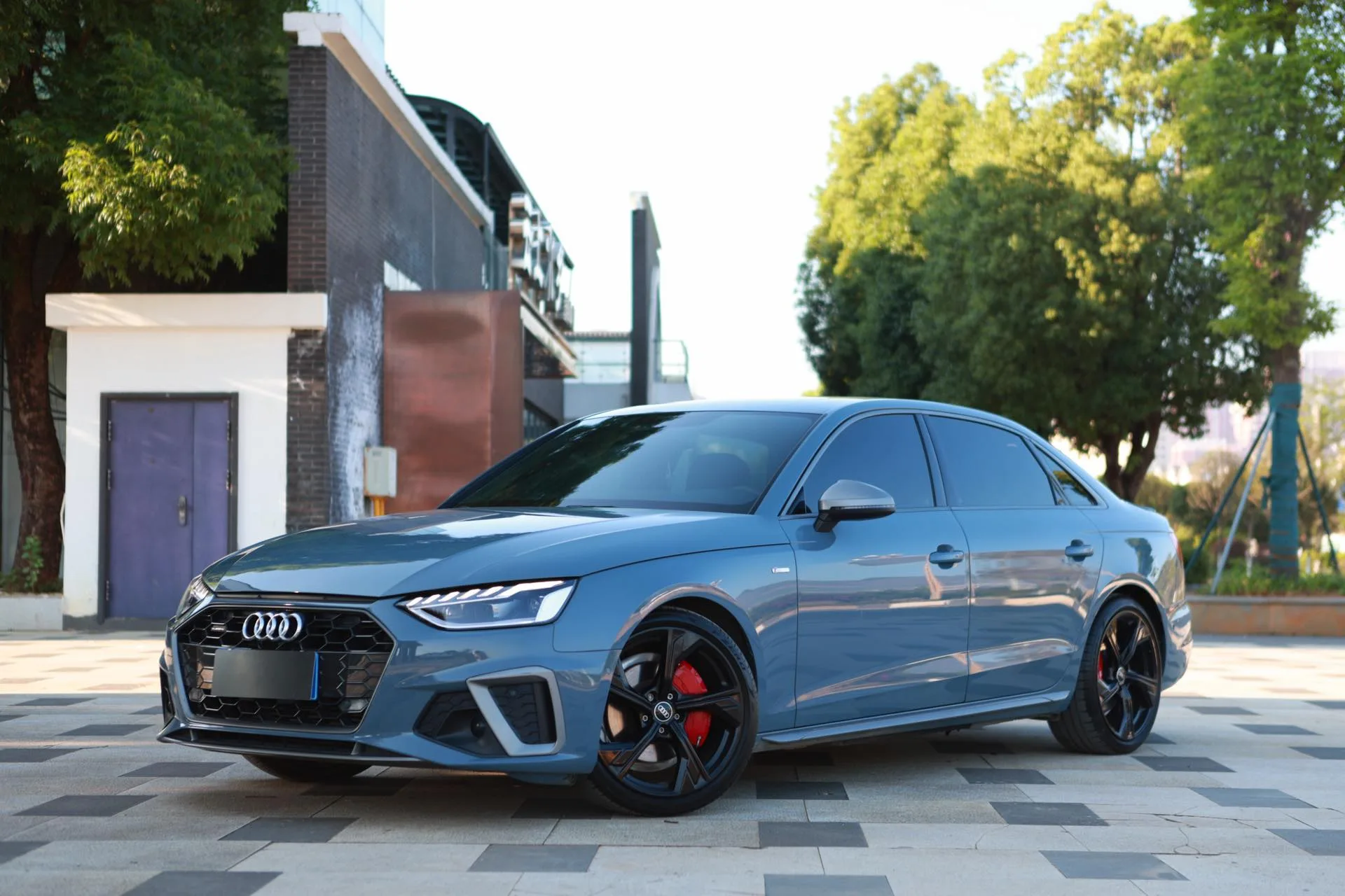 2022 Audi A4L 40 TFSI quattro RS Package "Racing Speed" Edition
