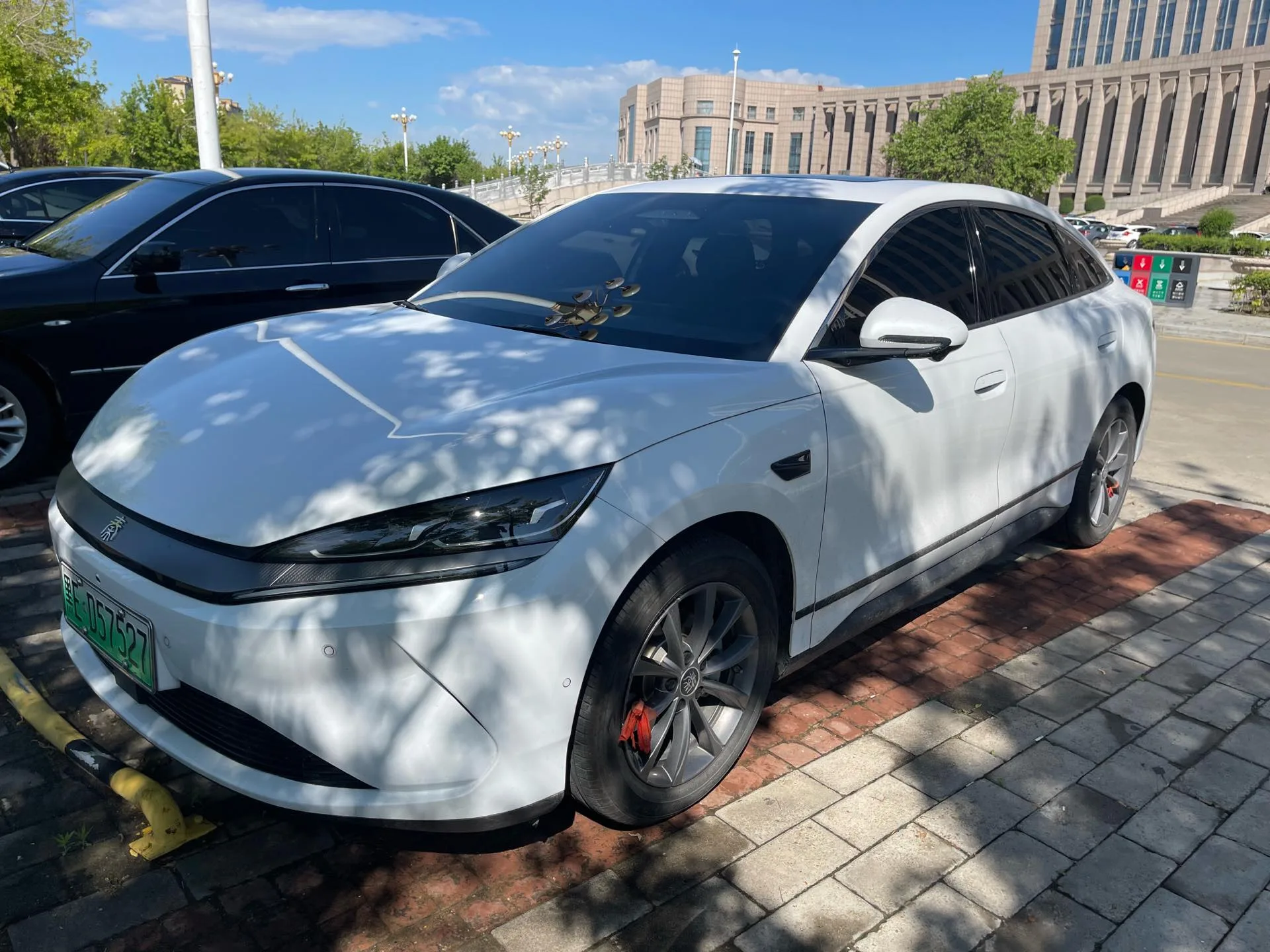 BYD 2025 Qin L EV 470KM Leading Edition Automatic