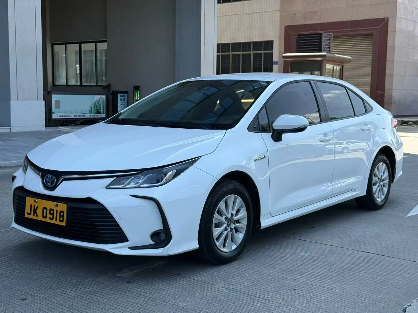 2022 Toyota Corolla Hybrid 1.8L E-CVT Pioneer Edition