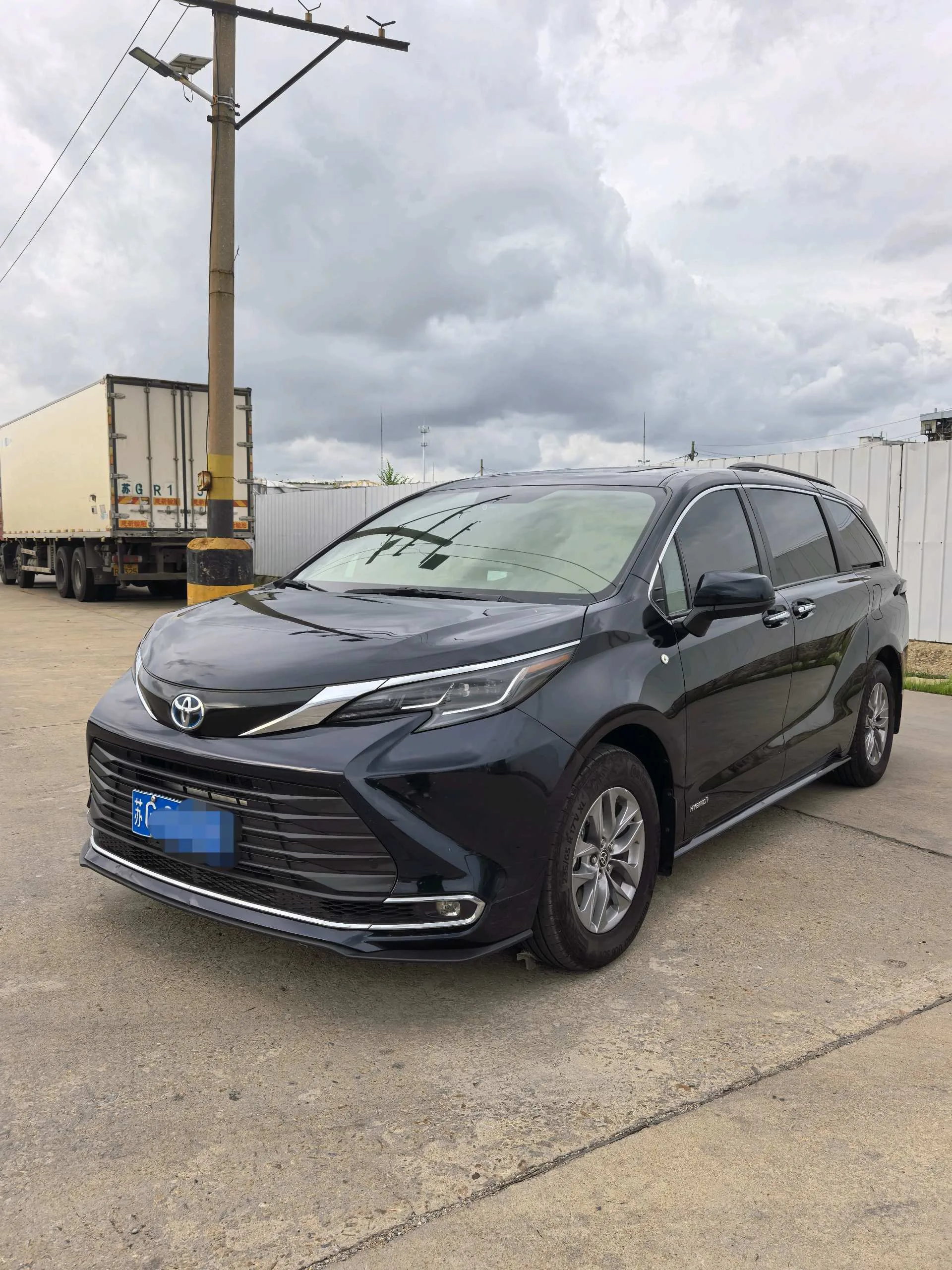 Toyota Sienna (Imported) 2021 Model Year Sienna 2.5 CVT U.S. Specification Automatic Transmission