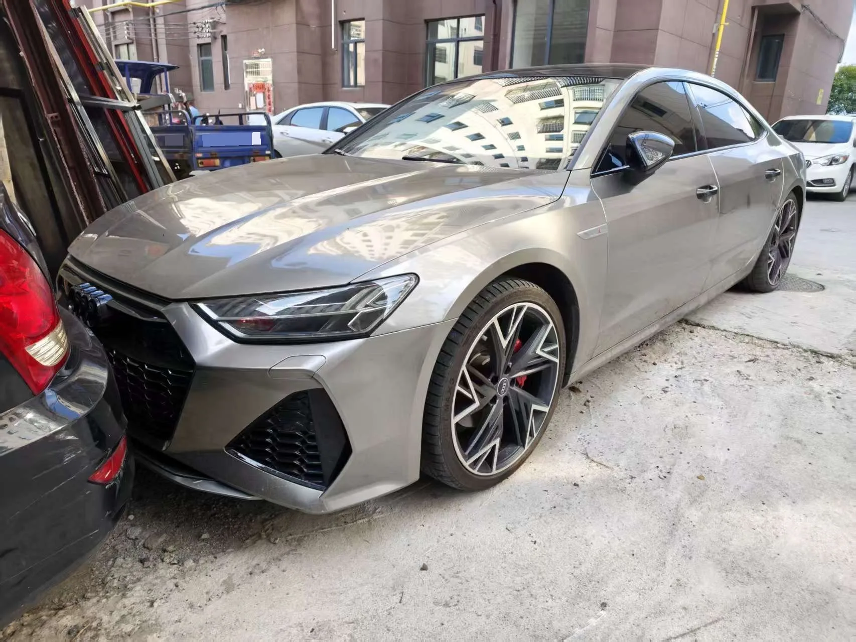 2024 Audi A7L 2.0 TFSI 45 TFSI Quattro S-line Black Knight Edition, Automatic Transmission