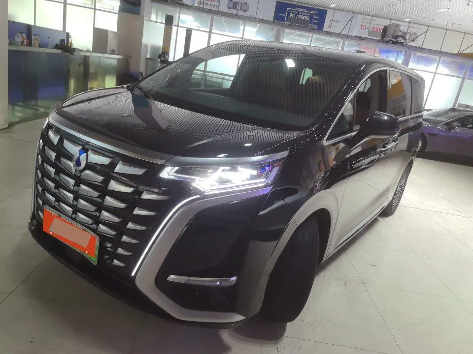 Denza D9 2022 DM-i 970 AWD Flagship Edition