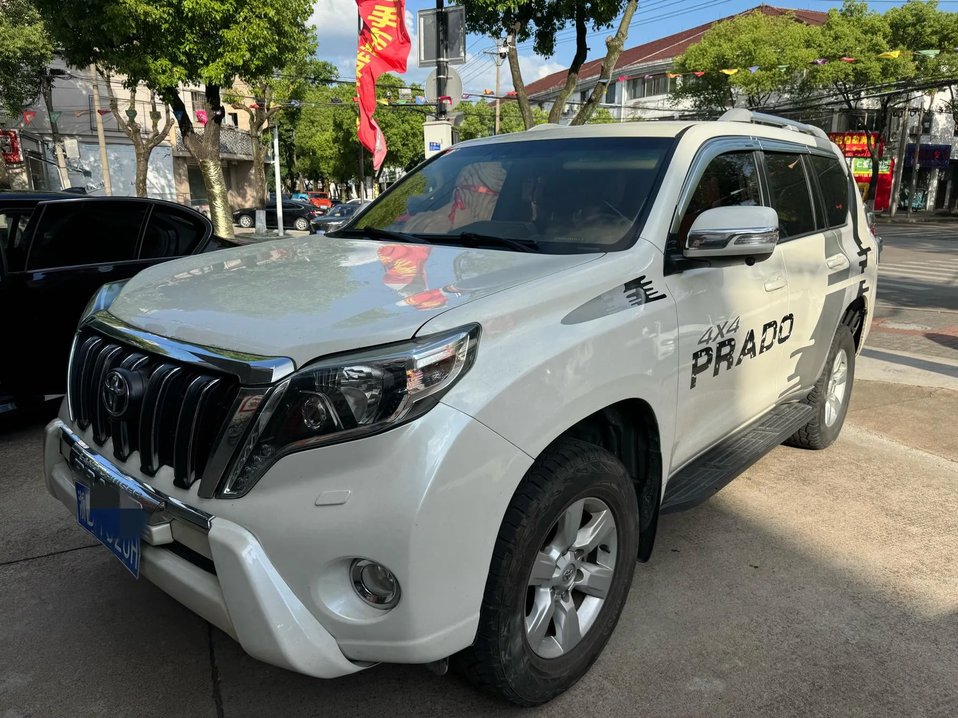 Prado (Imported) 2014 2.7L Automatic Standard Edition
