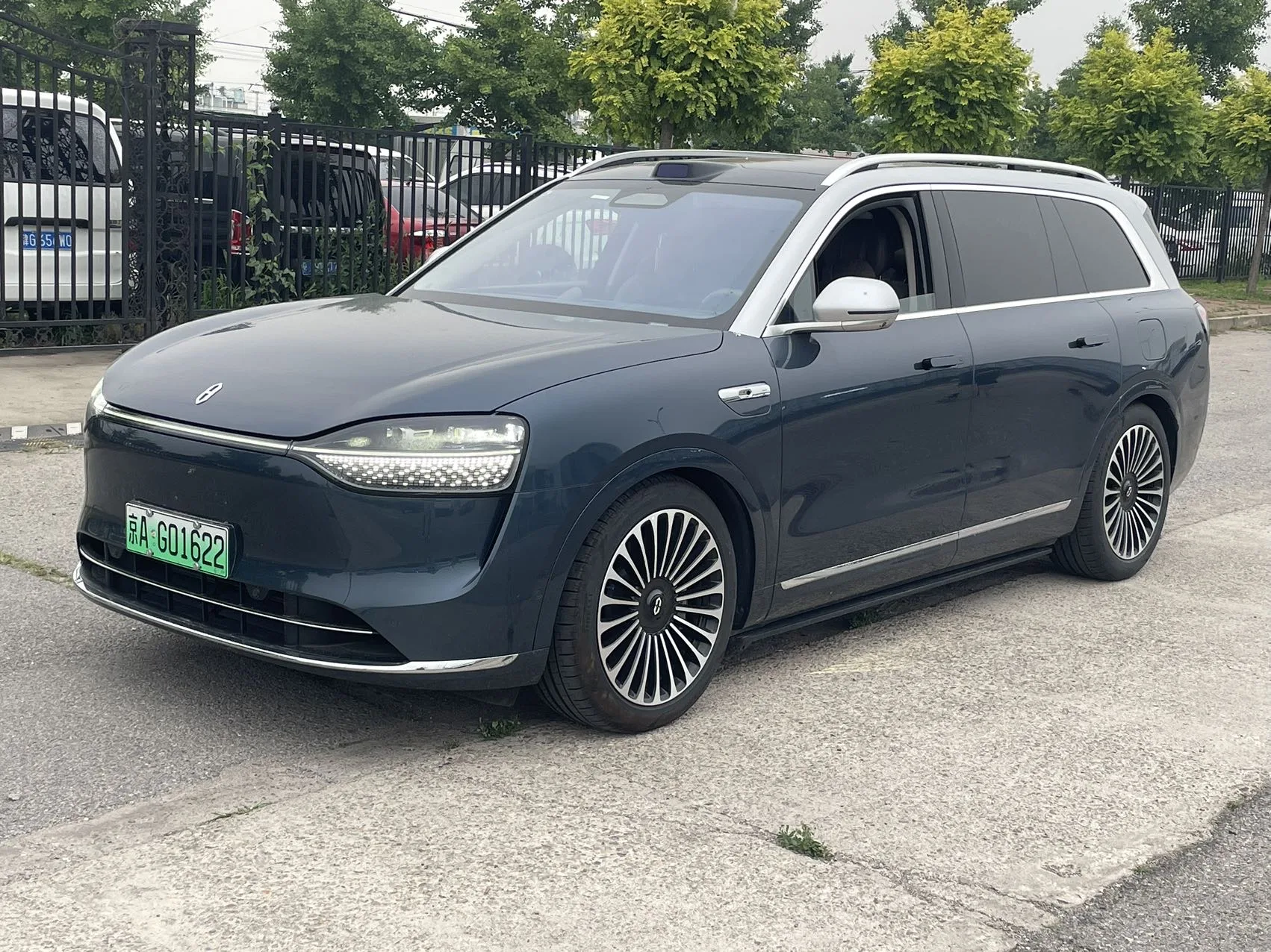 AITO 2024 Model M9 Extended Range Ultra Edition (52kWh, 5-seater, Automatic)