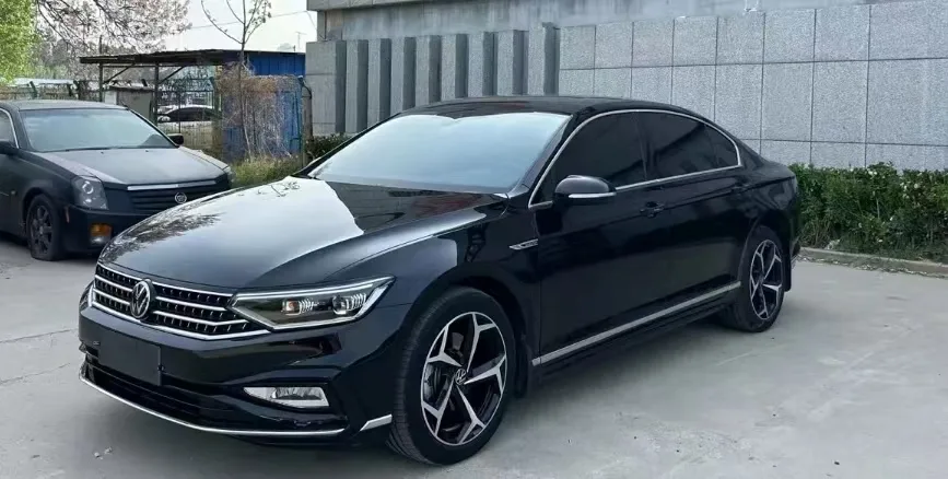 2022 Volkswagen Passat 330TSI DSG Basic Model