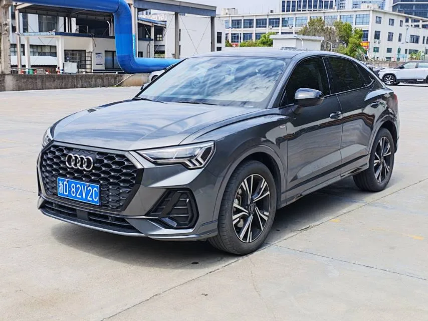 2022 Audi Q3 Sportback 40 TFSI RS Package "Racing Speed" Edition