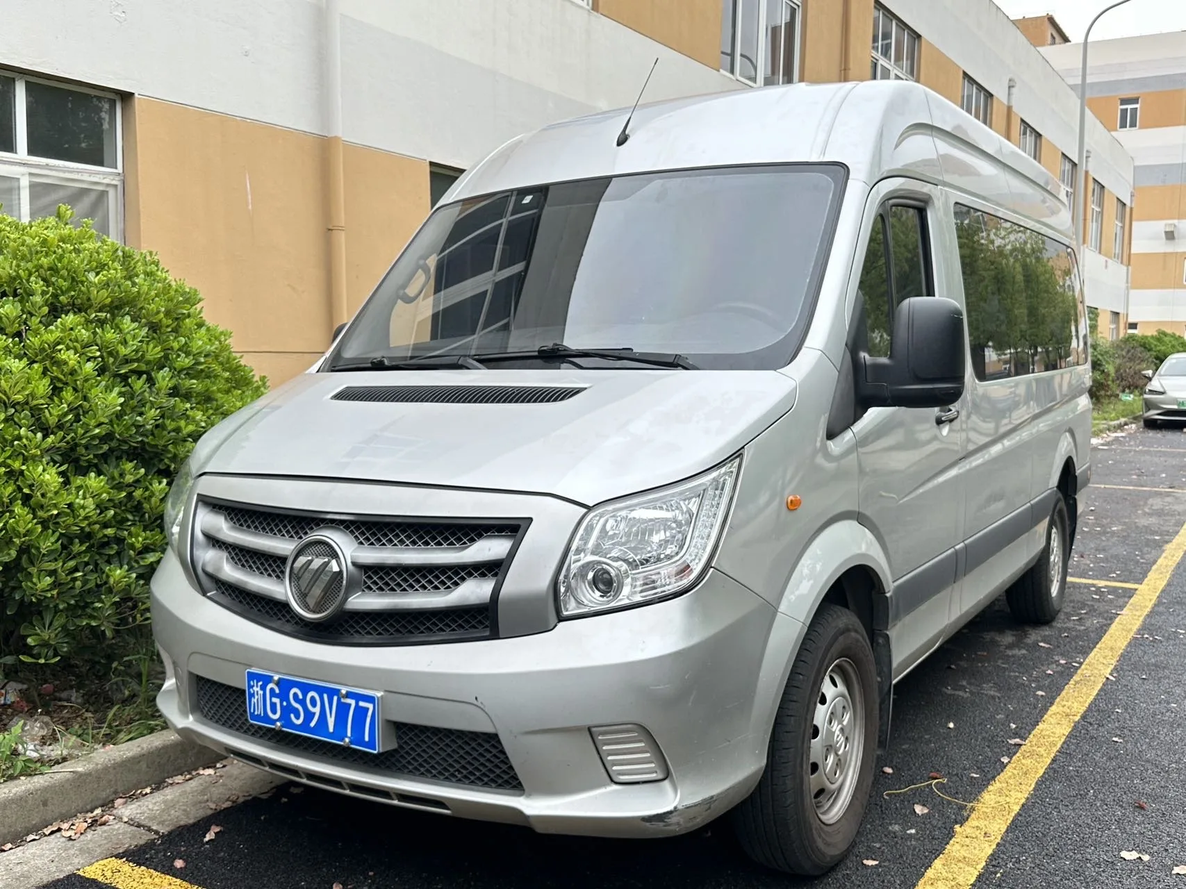 Foton 2019 Tuyao E 2.5T E7 (5.6 meters) 6-Seater Manual Transmission
