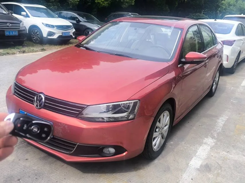 2012 Volkswagen Sagitar 1.4TSI Automatic Luxury