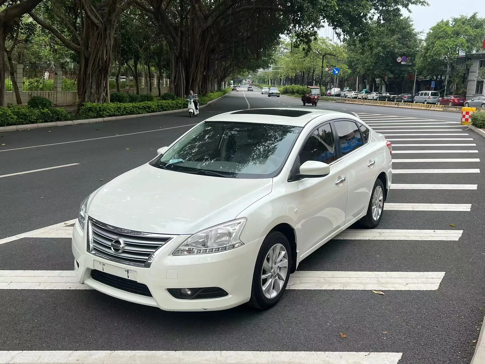 Nissan Sylphy 2012 1.6XE CVT Comfort Edition