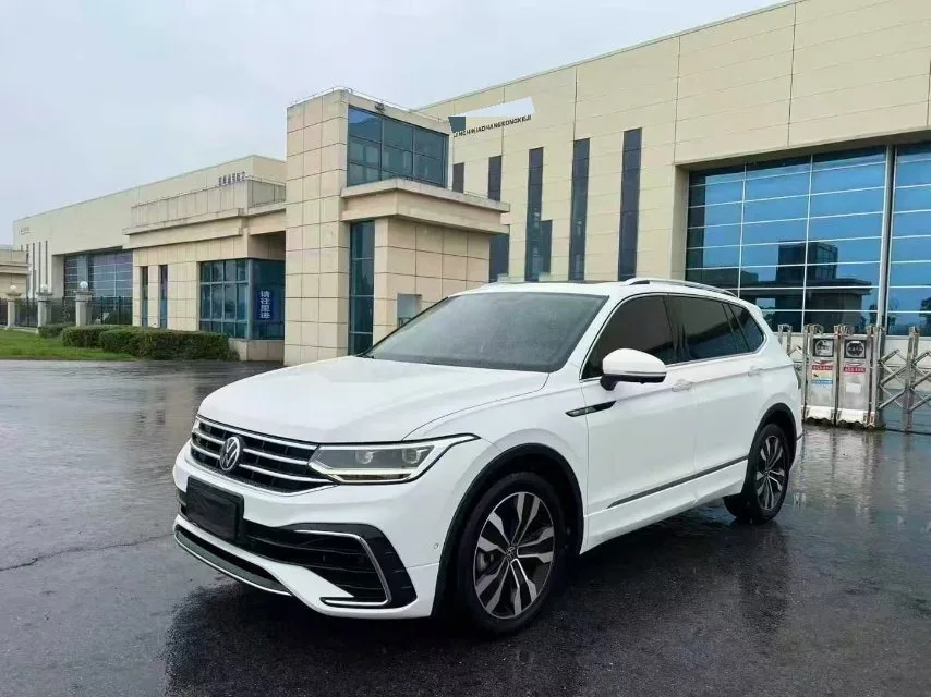 Tiguan L 2023 330TSI Automatic 2WD R-Line Premium Edition