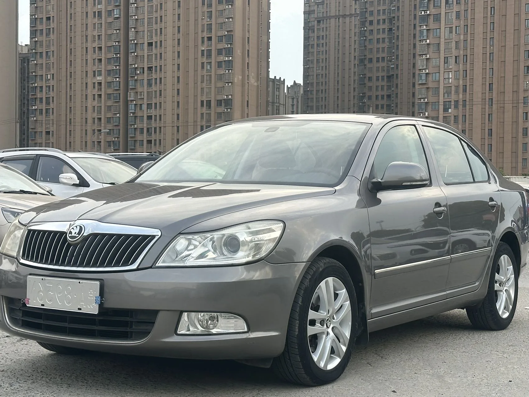 Octavia 2014 1.4TSI DSG Elegant Edition