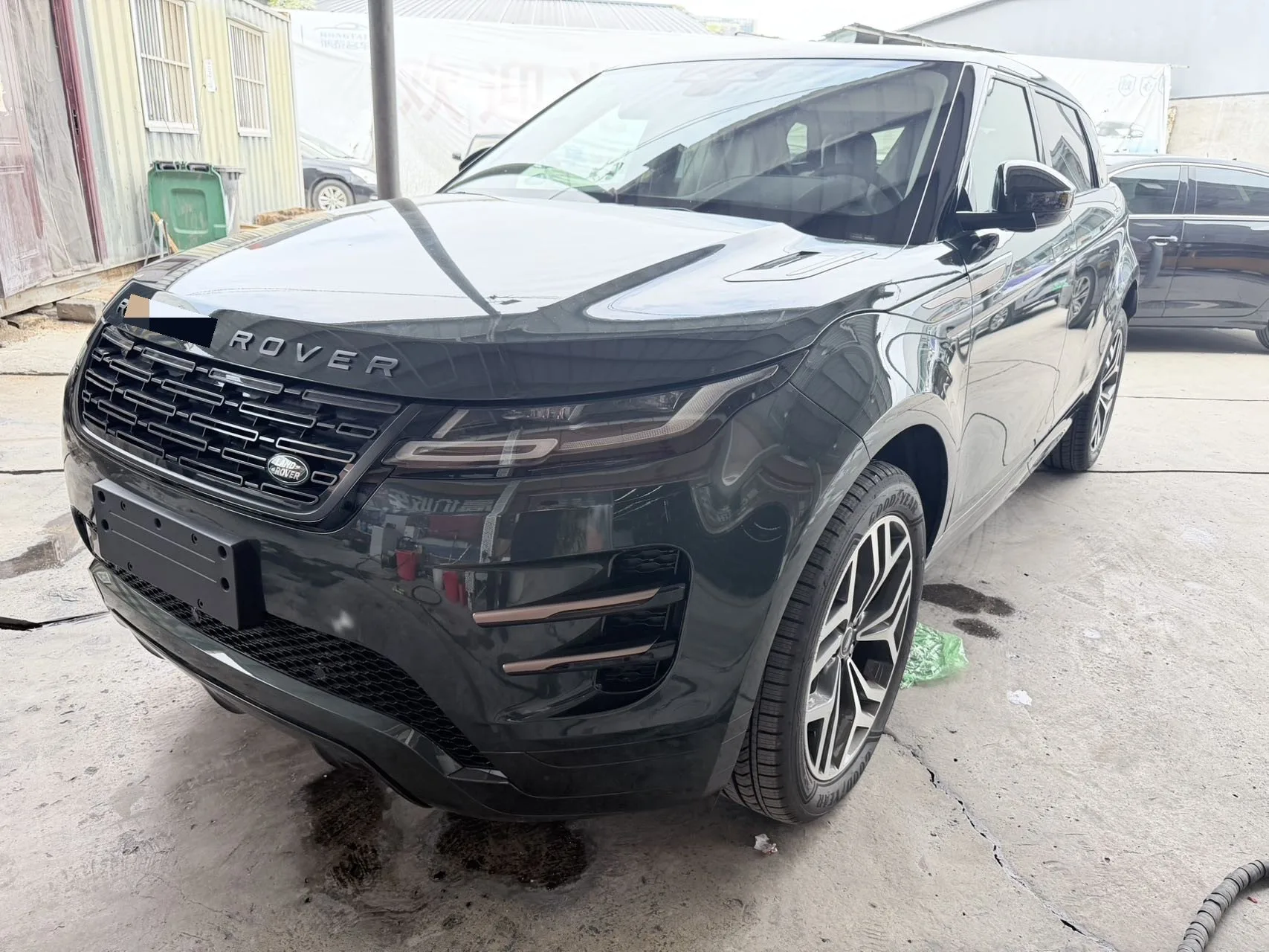 2026 Land Rover Range Rover Evoque L 48V 2.0T SE Automatic