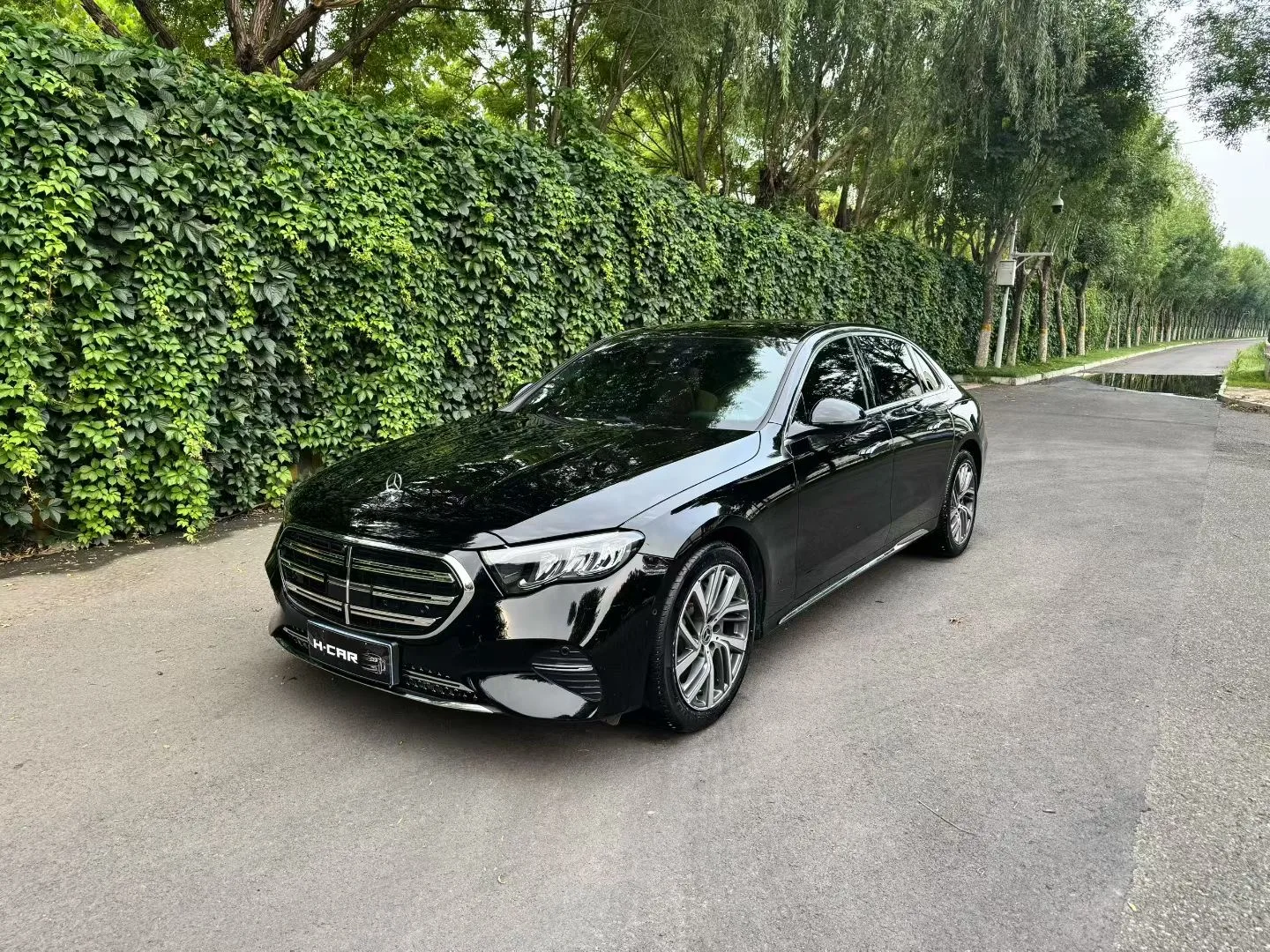 Mercedes-Benz E-Class 2025 E 300 L 48V 2.0T Fashion Automatic