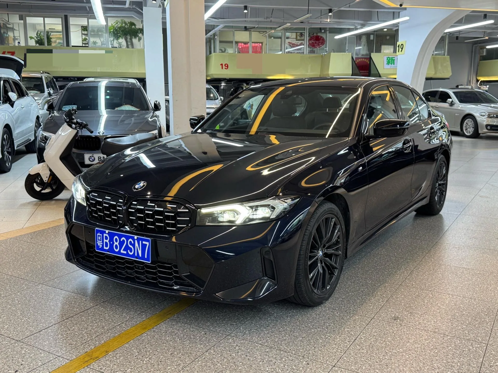 2023 BMW 3 Series 325i M Sport Night Line