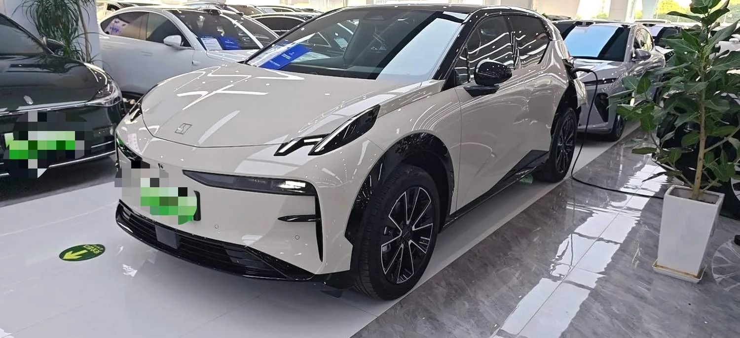 JiKrypton 2025 JiKrypton X Four-Seat Rear-Wheel Drive Magic Cube Edition Automatic Transmission