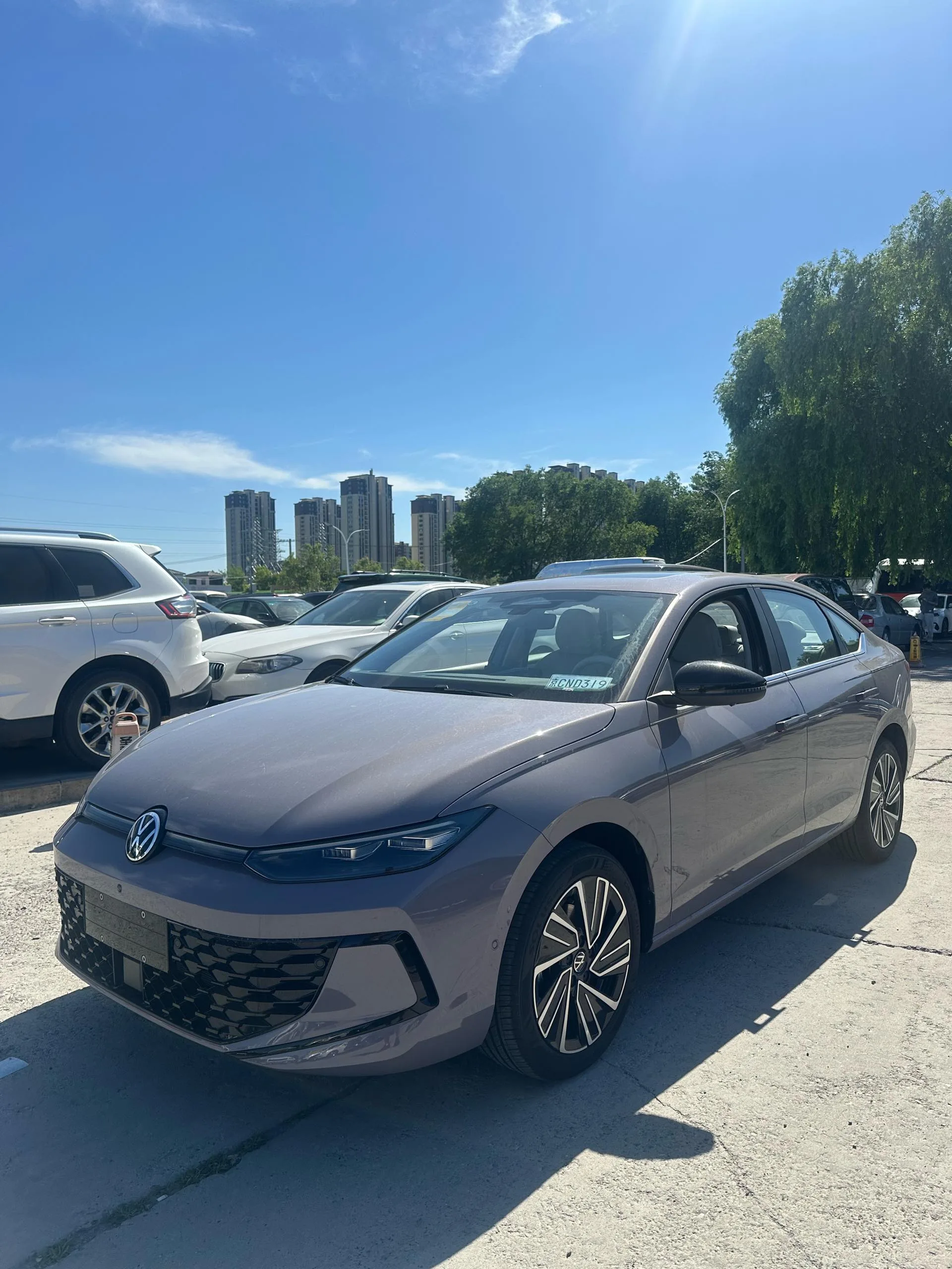 Volkswagen 2026 Lavida Pro 1.5TSI 300TSI Six Million Edition Automatic