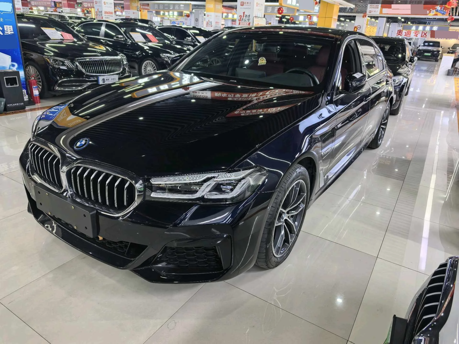 BMW 5 Series Plug-in Hybrid 2021 535Le M Sport Package