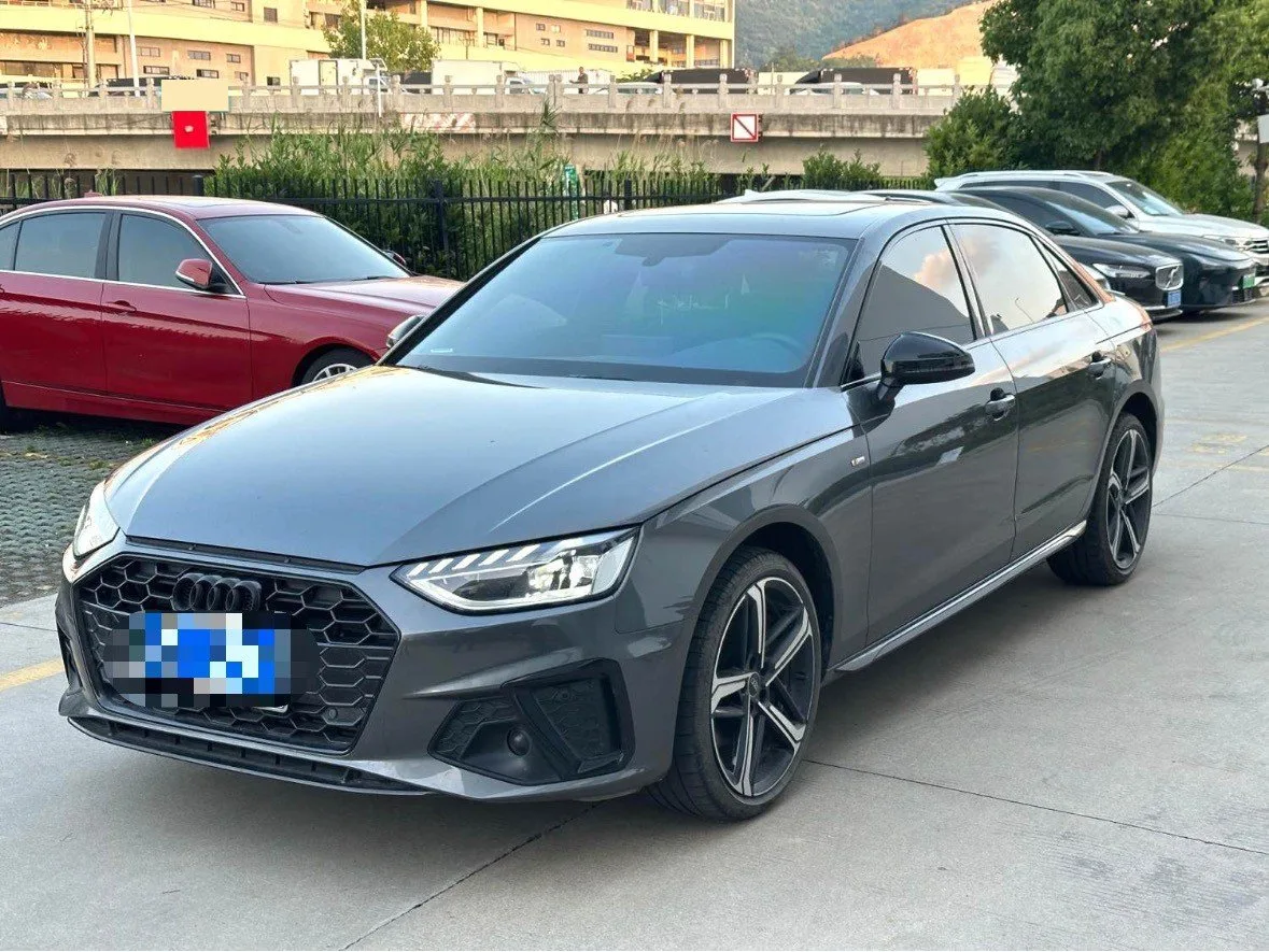 2024 Audi A4L 2.0 TFSI 40 TFSI Luxury Sport Edition, Automatic Transmission