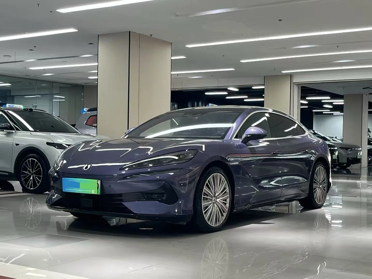 Dongfeng Motor 2024 Model Year Dongfeng Z9 2.0T CVT 1,100 km AWD Ultra Edition Automatic Transmission