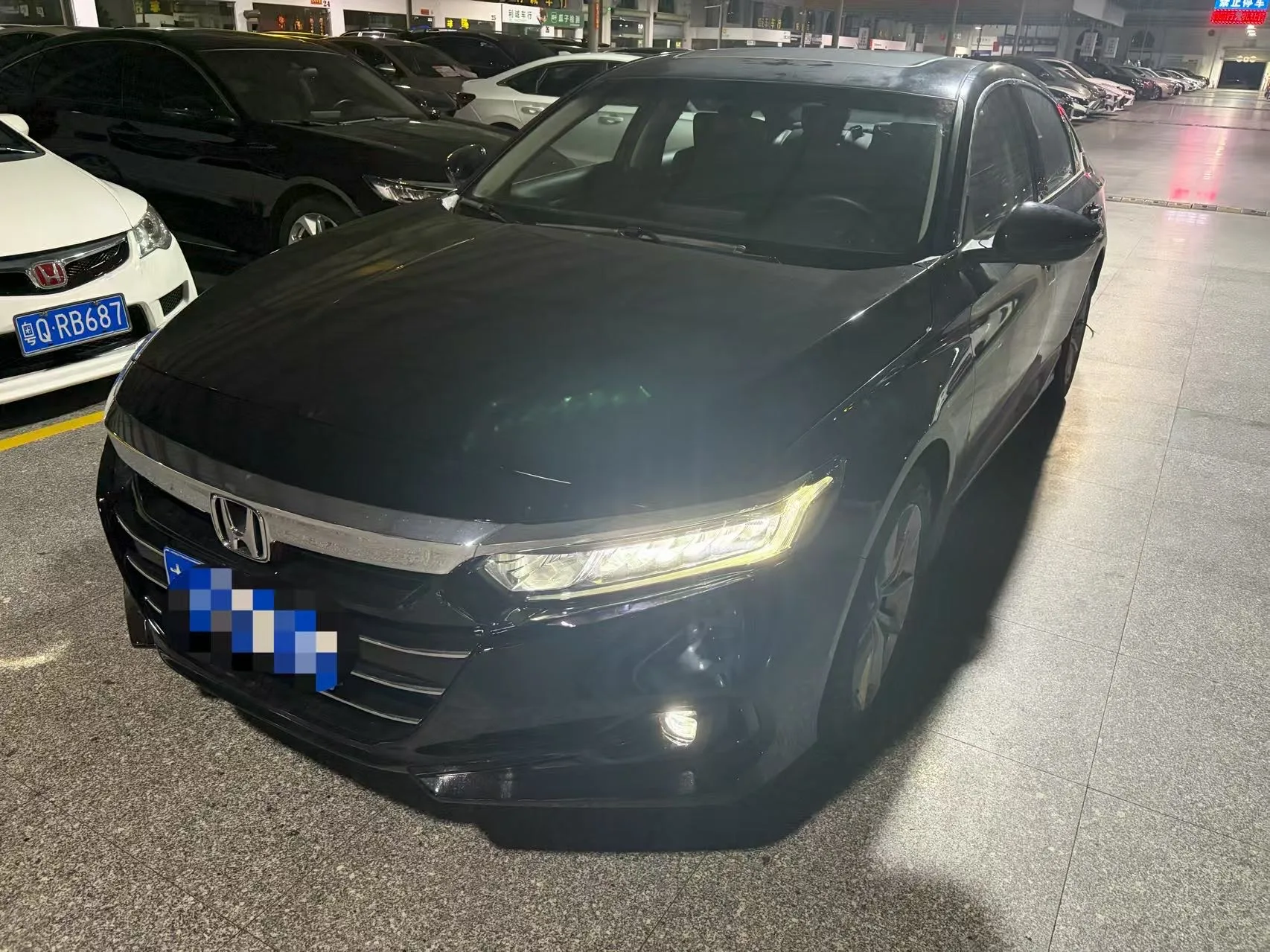 2022 Honda Accord 260TURBO Luxury Edition