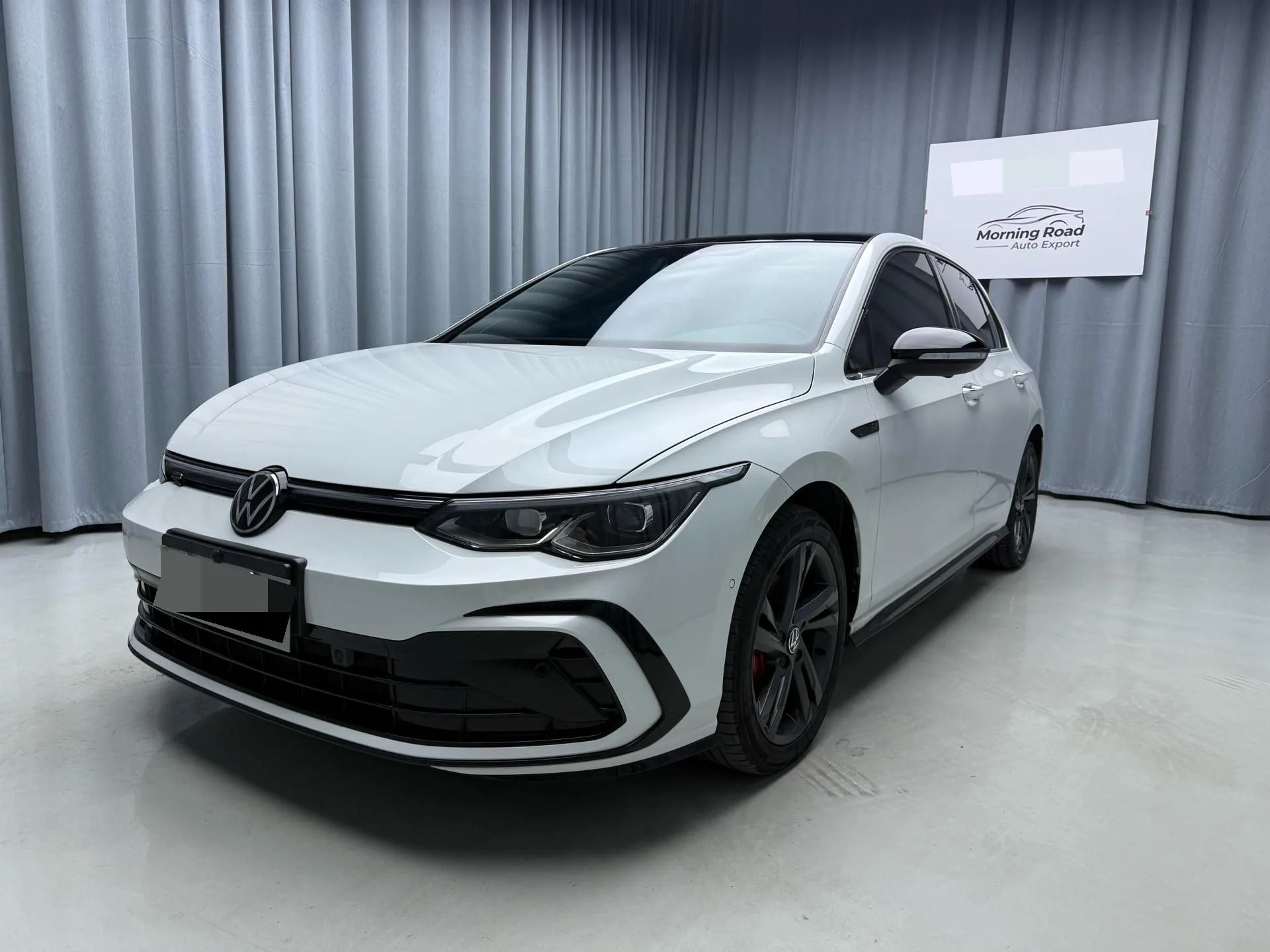 Volkswagen 2023 Golf 8 R-Line 1.4TSI 280TSI Automatic