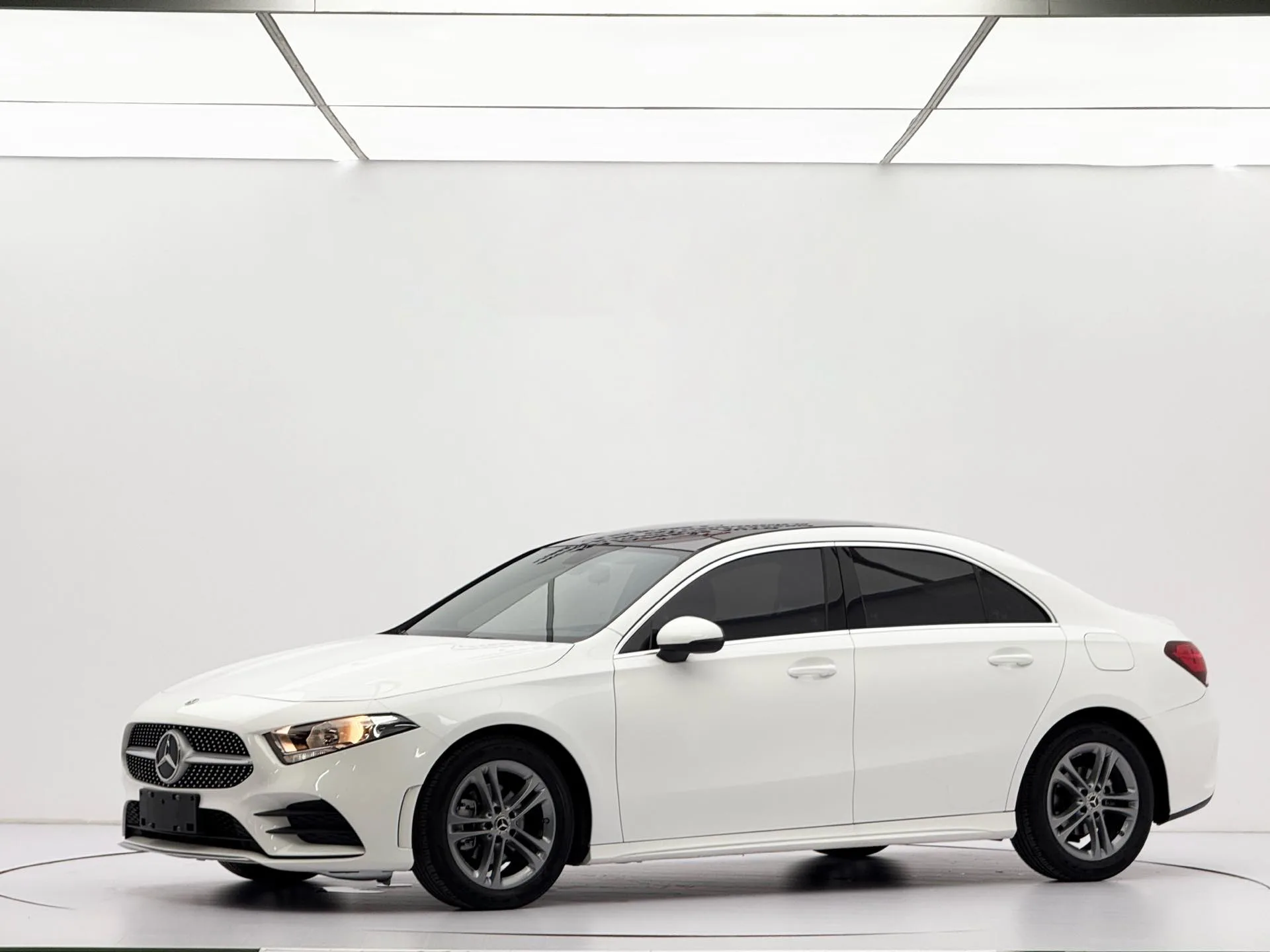 2022 Mercedes-Benz A-Class A 180 L Sport Sedan