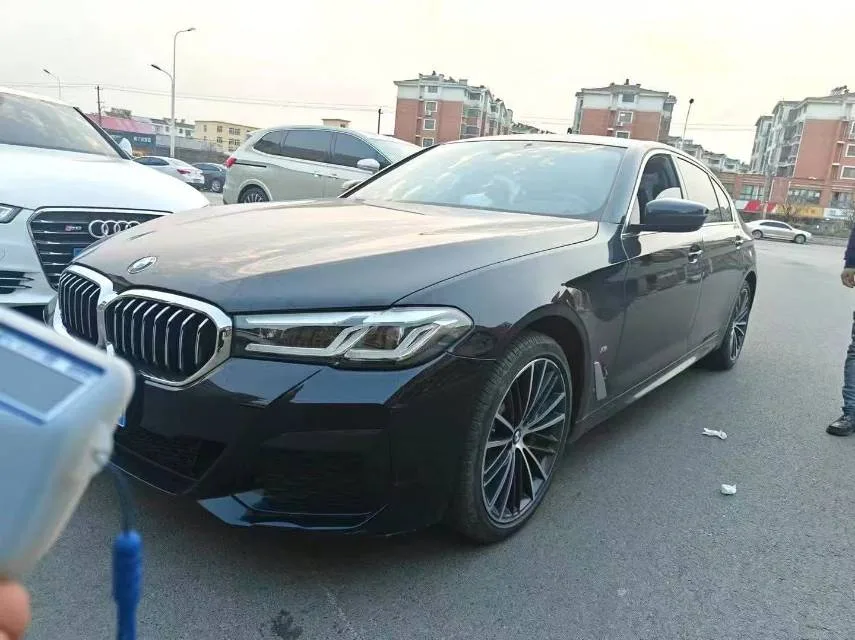 2023 BMW 5 Series 530Li 2.0T Leading M Sport Package (Facelift) Automatic