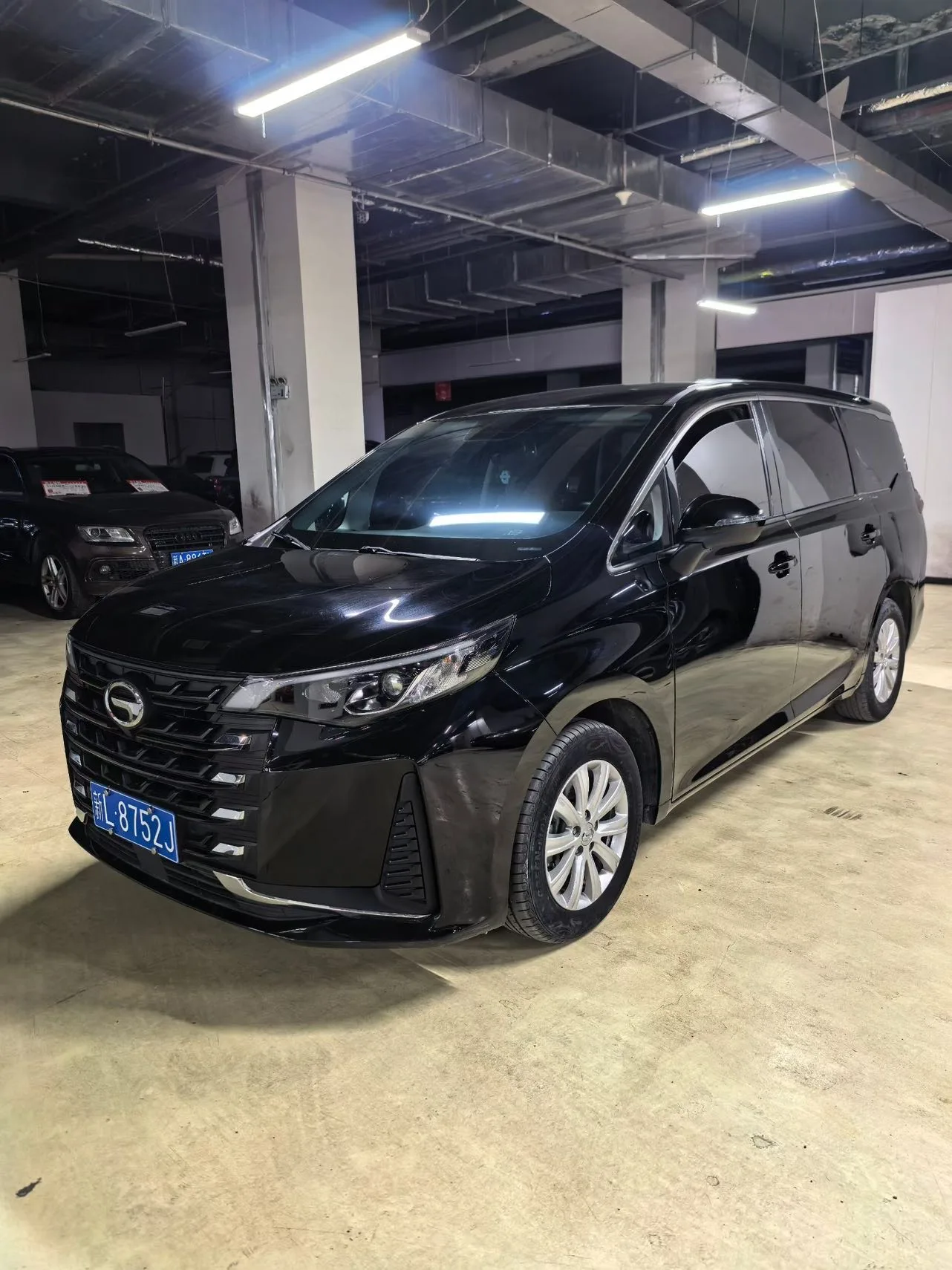 Trumpchi M6 2021 270T DCT Elite Edition (7-seater)