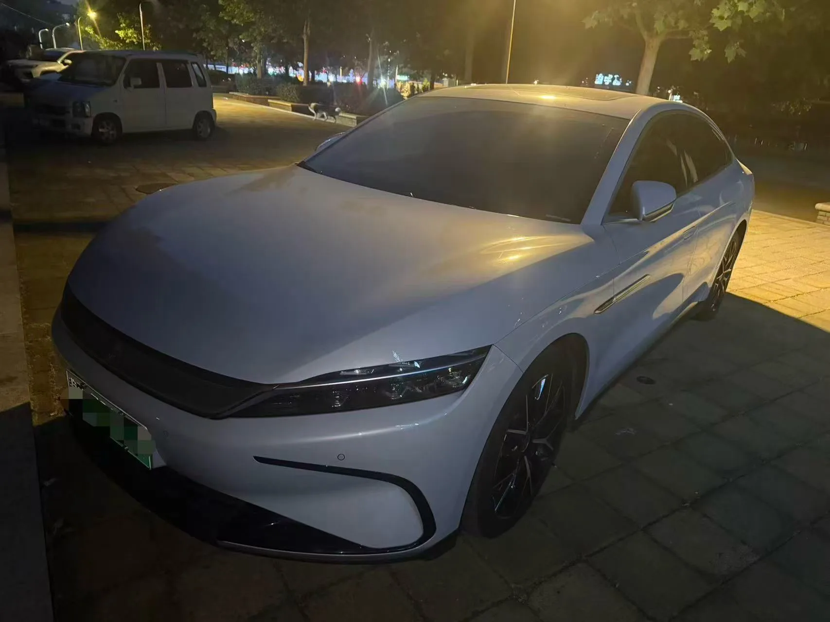 BYD 2025 Han DM-i 1.5T CVT 125KM Premium Automatic