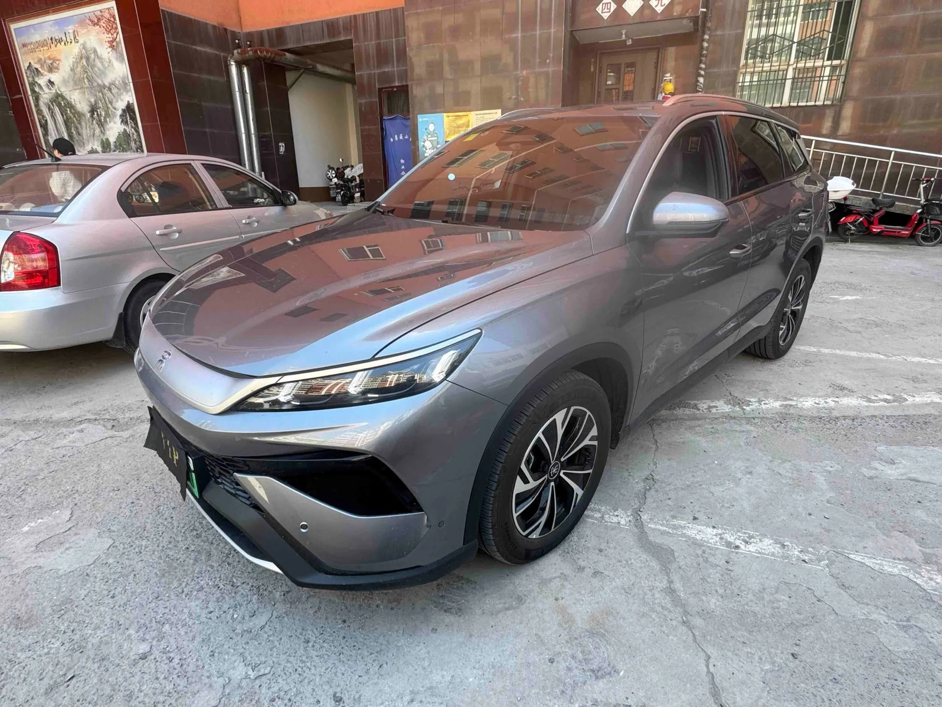 BYD Song Pro New Energy 2025 Model Year Song Pro DM-i 1.5 CVT Intelligent Driving Edition 115KM Transcend Edition Automatic Transmission