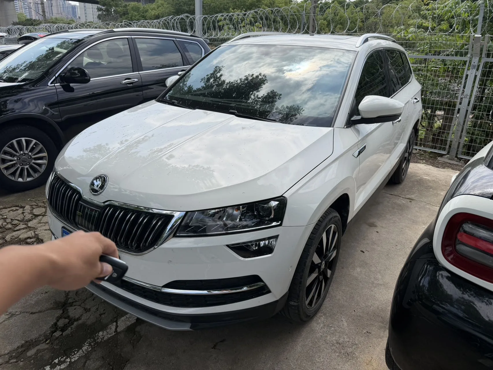 Karoq 2021 TSI280 Luxury Edition