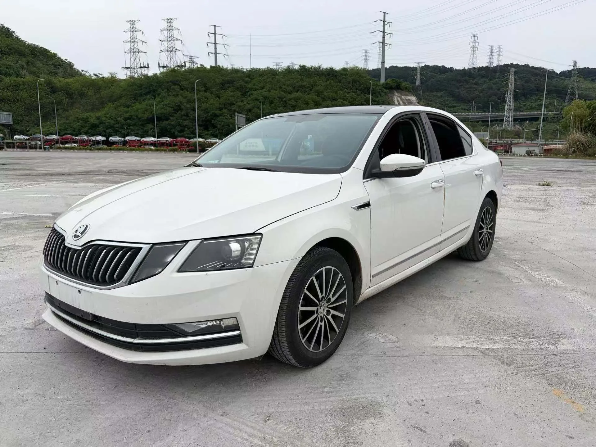 Octavia 2019 TSI230 DSG Luxury Edition