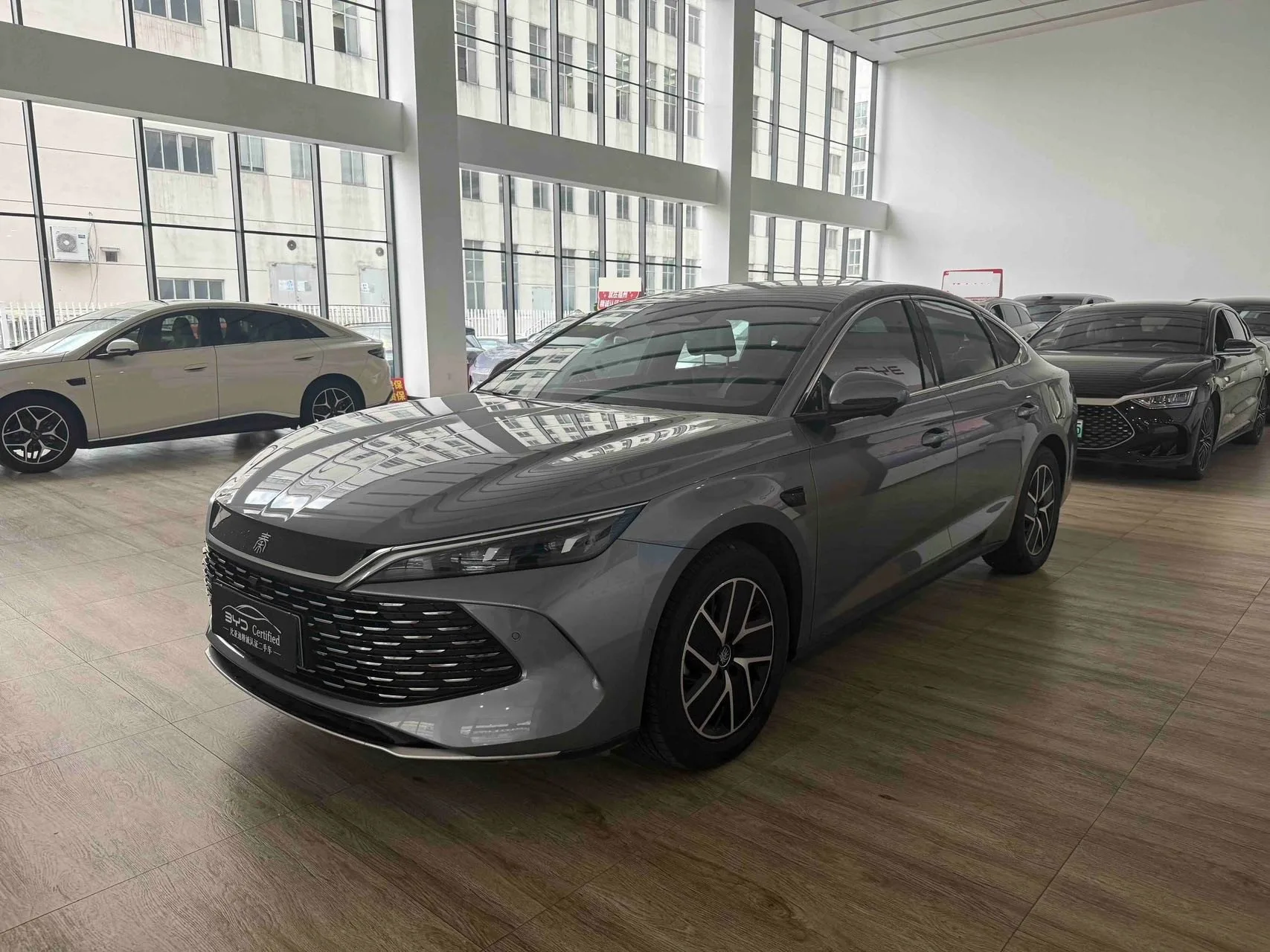 BYD 2025 Qin L DM-i 1.5 CVT Intelligent Driving Edition 120KM Superior Model Automatic