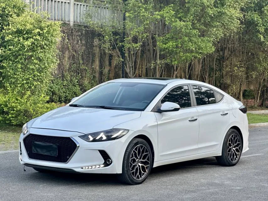 Hyundai Elantra 2020 1.5L CVT Smart Elite Edition