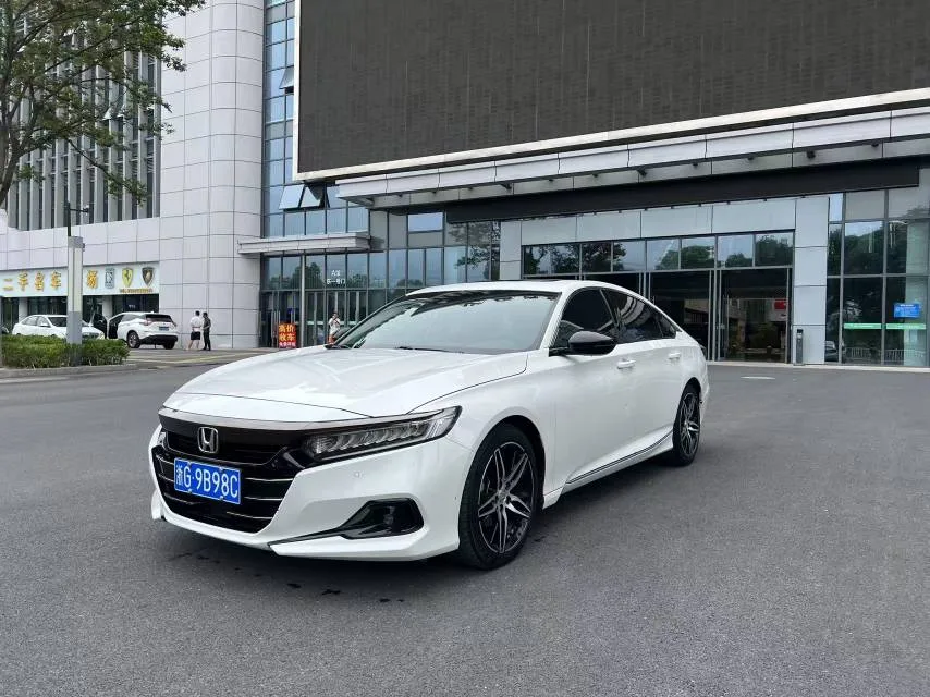 Accord 2022 260TURBO Phantom Night Premium Edition