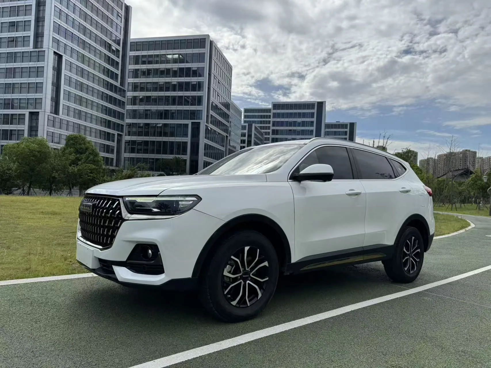 Haval 2023 H6 1.5T National Trend Edition Champion Edition Automatic Transmission