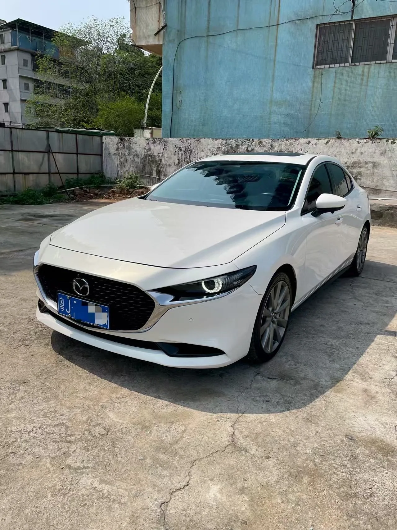 Mazda3 Axela 2022 2.0L Automatic Premium Edition