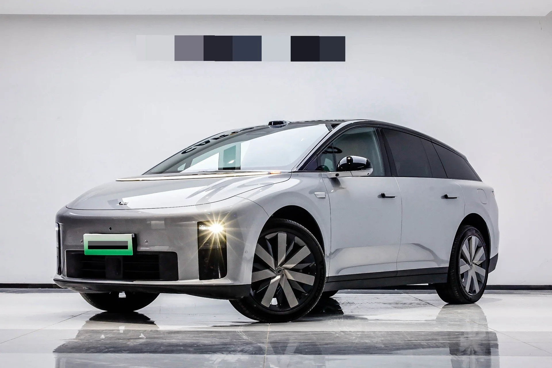 Li Auto i6 2025 AWD Basic Model