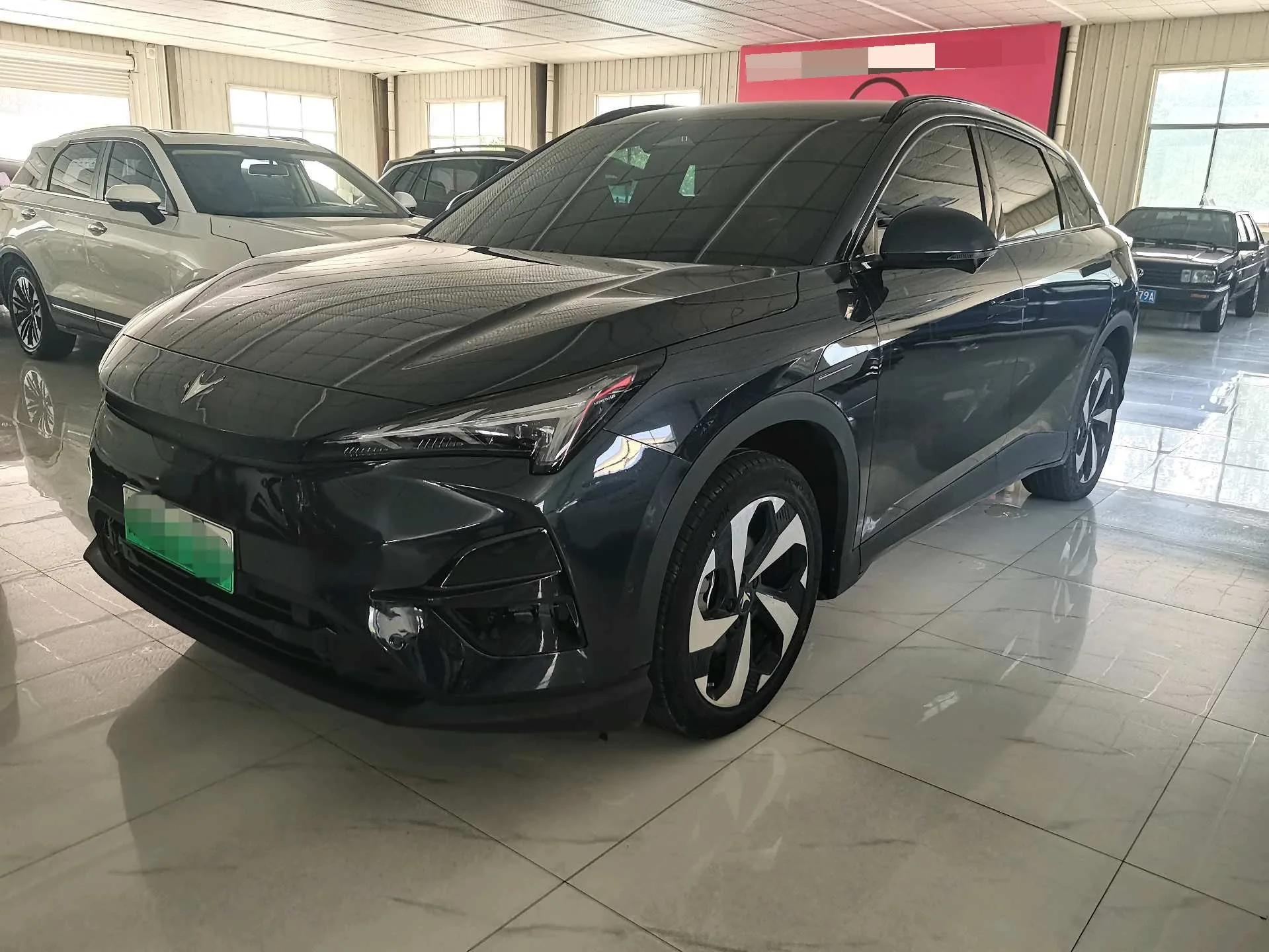 ARCFOX 2025 αT5 (Alpha T5) 520 MAX Automatic Transmission