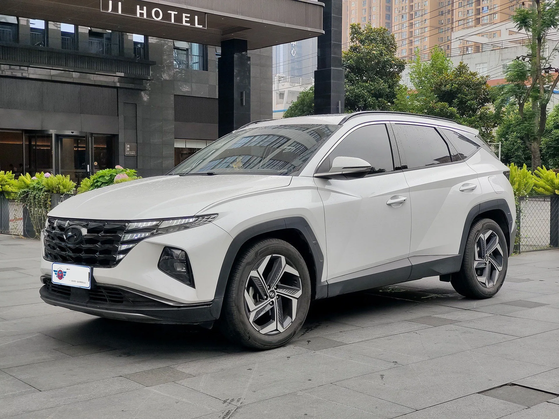 2021 Tucson L 1.5T GLS Leading Edition