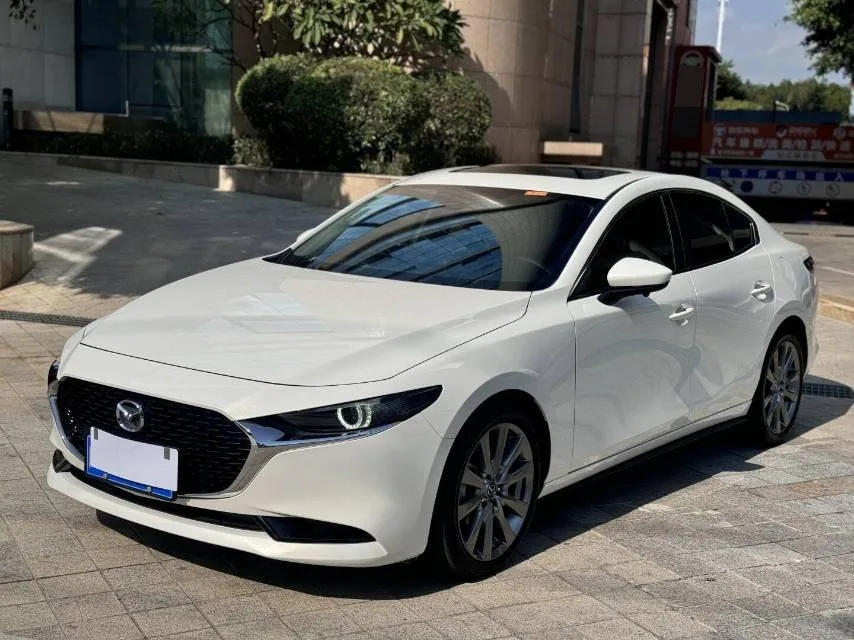 Mazda3 Axela 2023 2.0L Automatic Premium Edition