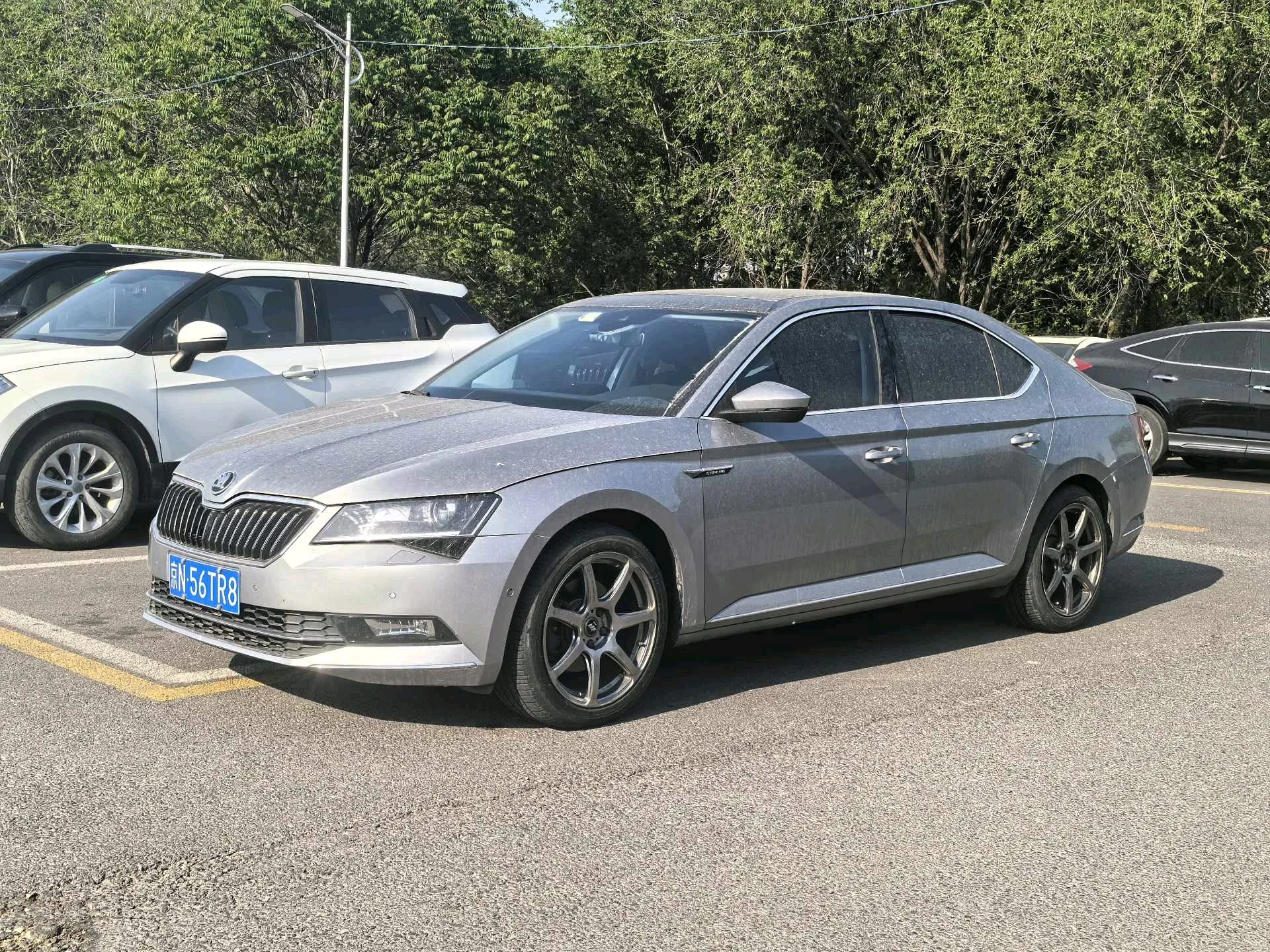 Superb 2016 TSI380 DSG Premium Edition