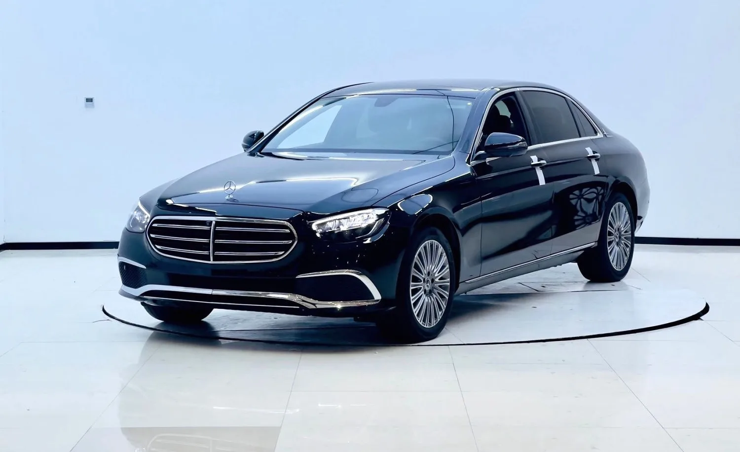 Mercedes-Benz E-Class 2023 E 300 L 2.0T Fashion (Facelift) Automatic