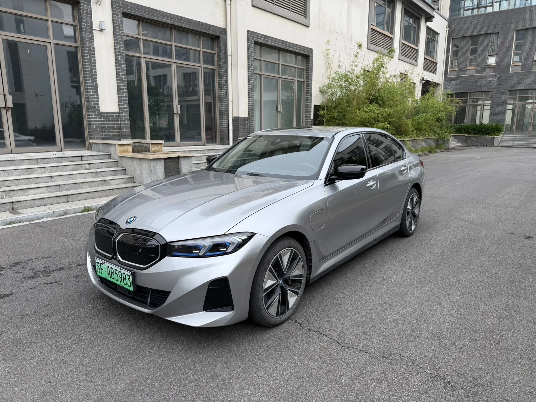 2022 BMW i3 eDrive 40 L
