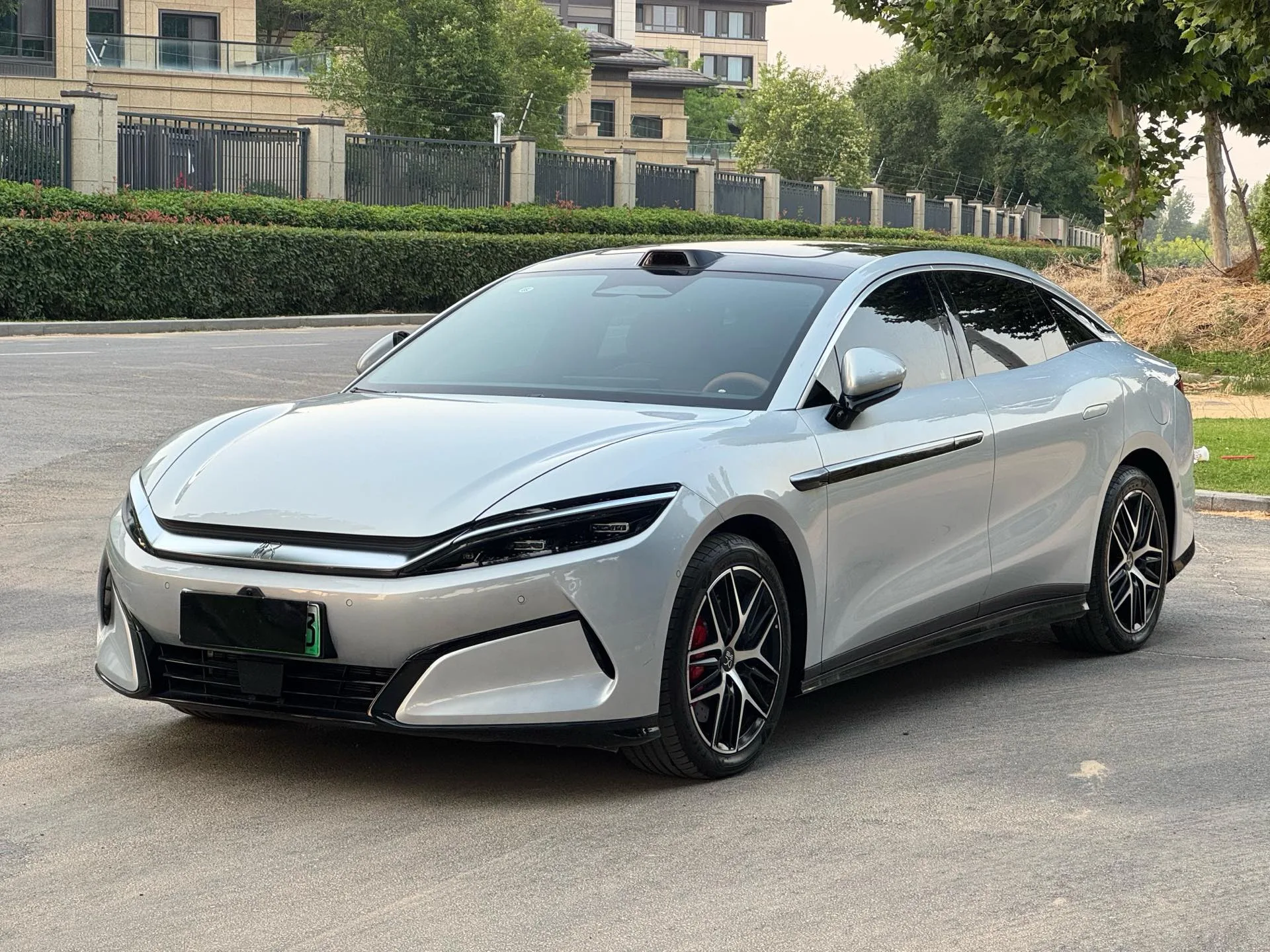 Han L 2025 EV All-Wheel Drive LiDAR Flagship Edition