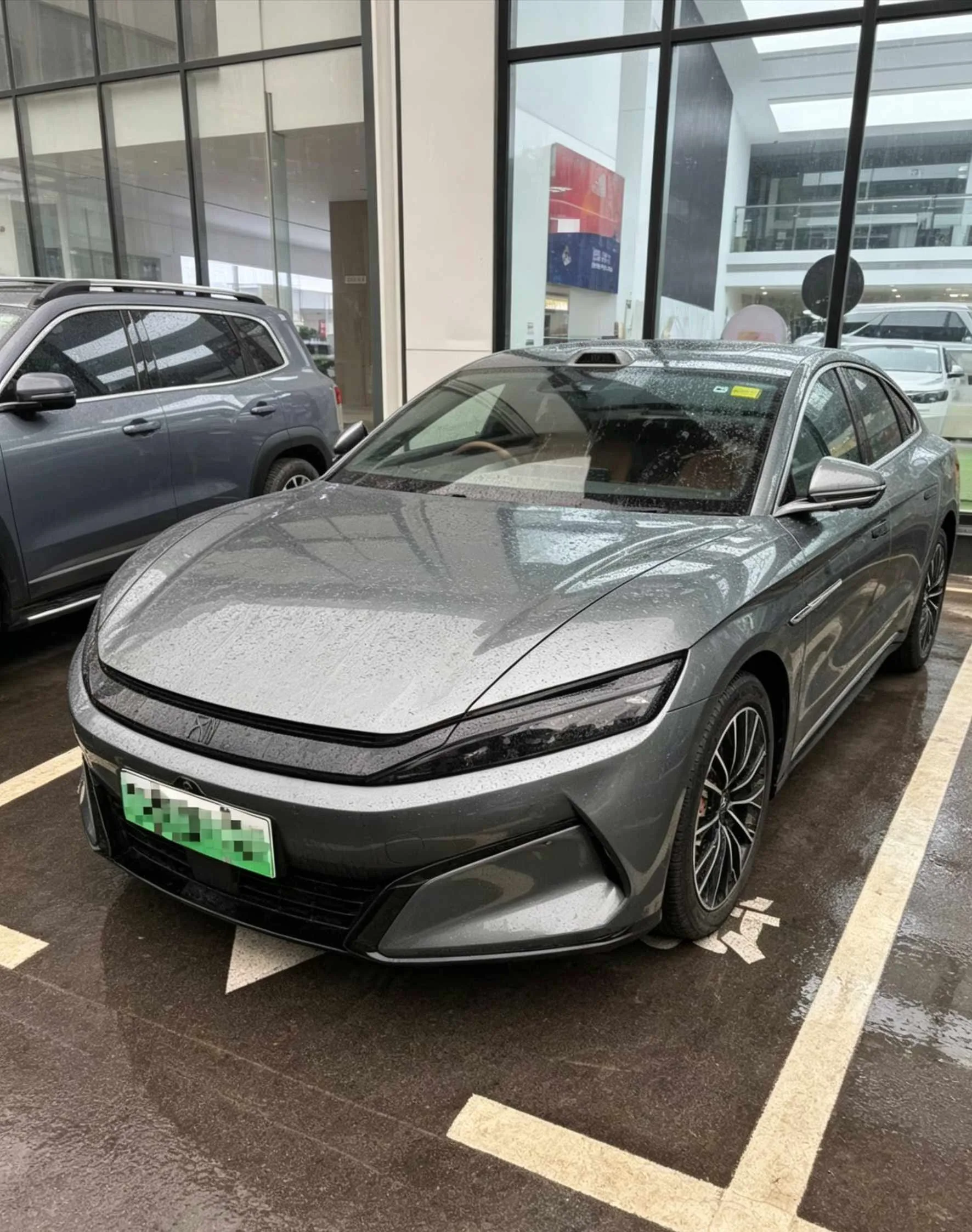 Han L 2025 DM-p All-Wheel Drive LiDAR Flagship Model