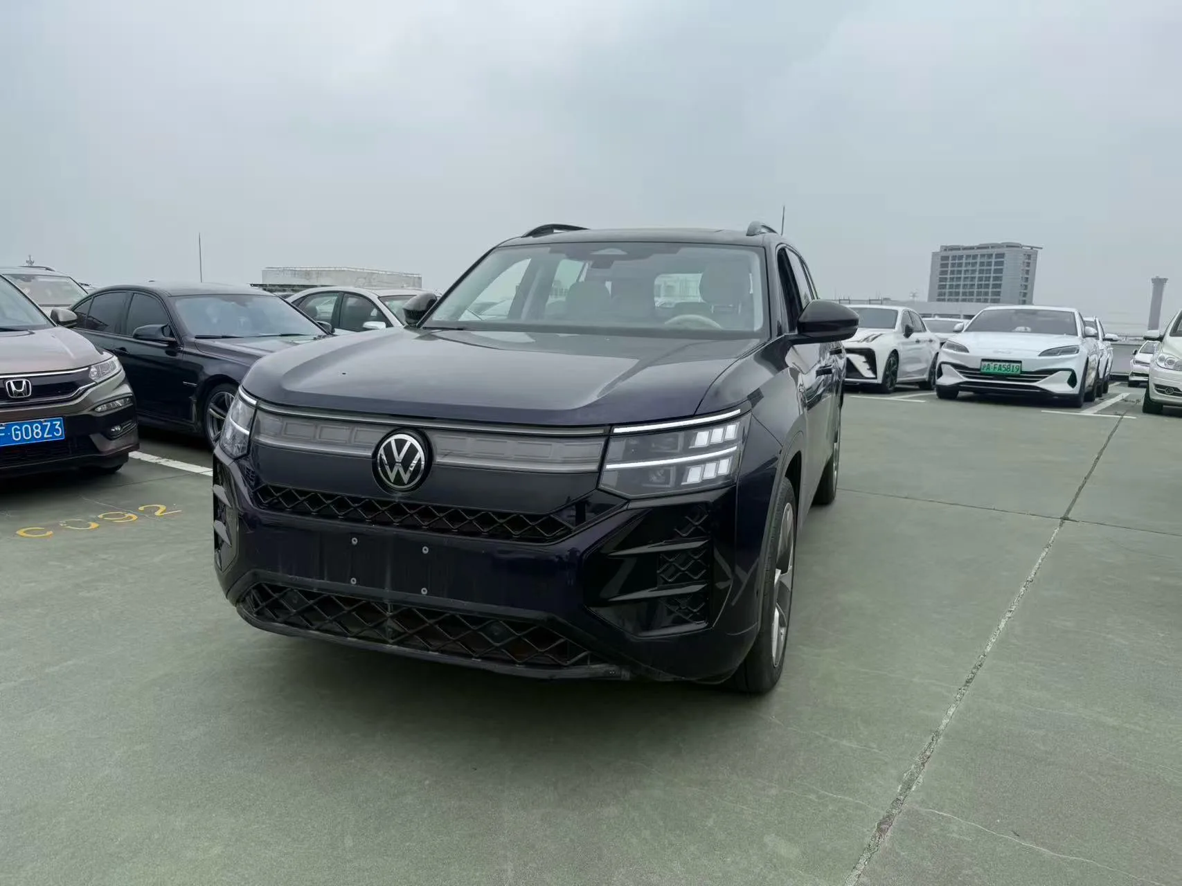 Volkswagen 2025 Teramont Pro 2.0TSI 450TSI 4WD Automatic
