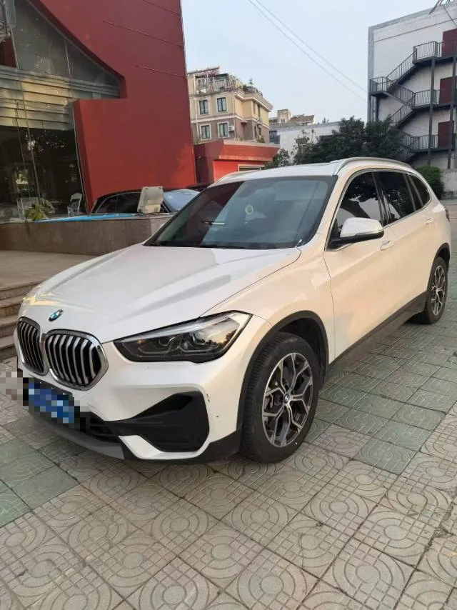 BMW X1 2022 sDrive25Li Leading Edition