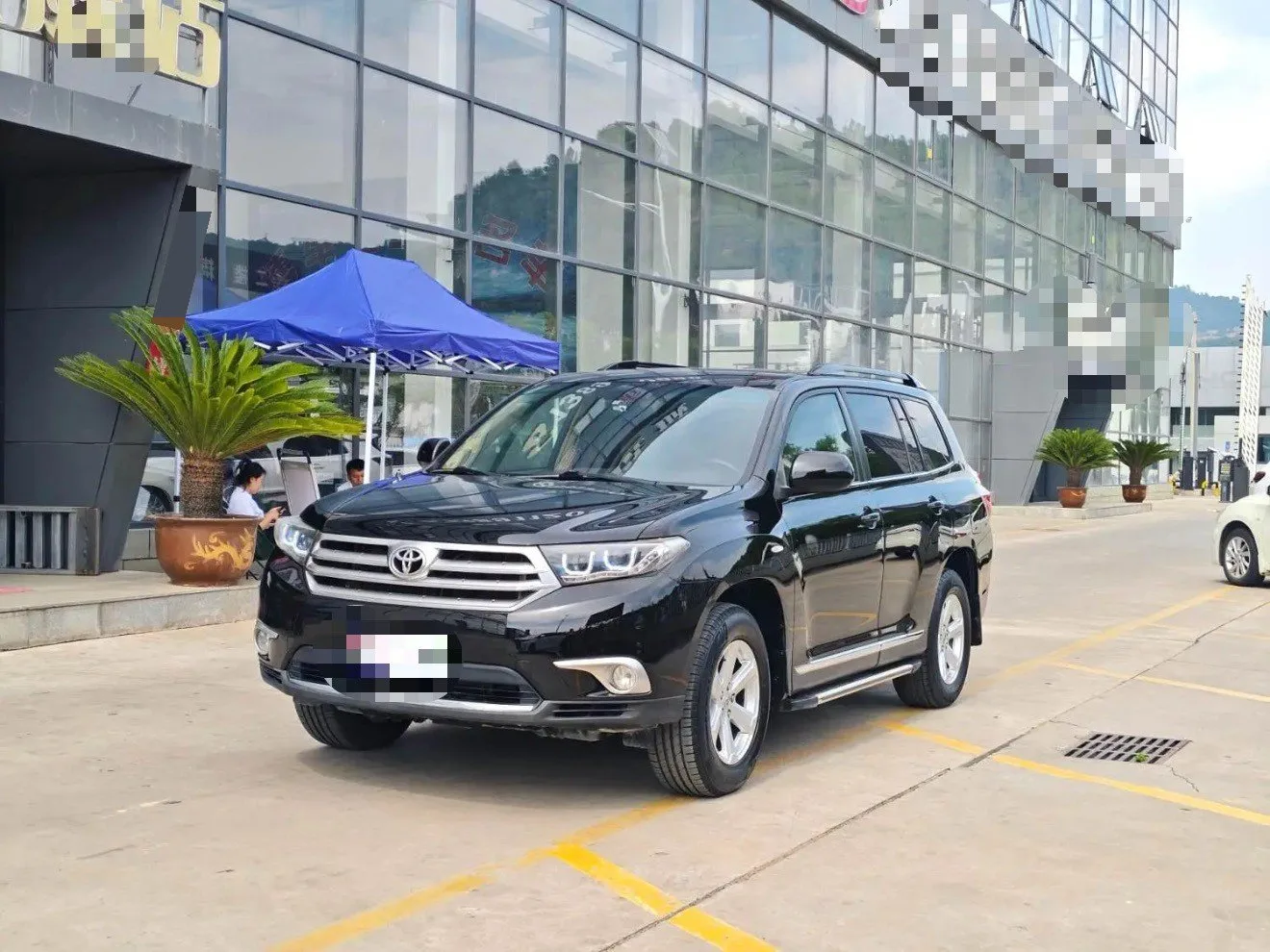 2013 Highlander, 2.7L, 2WD, 5-Seater, Purple Gold Edition